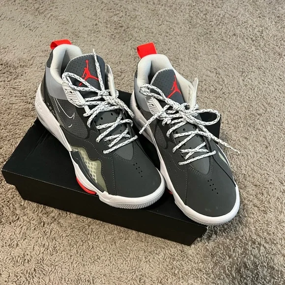 Jordan | Shoes | Brand New Never Worn Jordan Zoom 92 Size 95  display picture 2